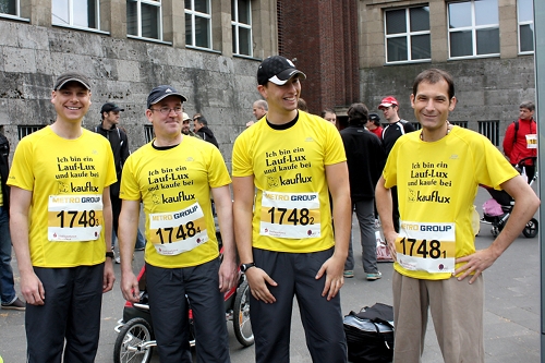 Marathon Teamstaffel "Lauf-Luxe": (v.l.n.r) Marc Berger, Michael van Grinsven,  Maik Rien�cker, Sandro Paolini